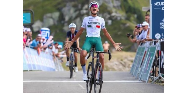 Isaac Del Toro Romero unterzeichnet Langzeitvertrag mit UAE Team Emirates Isaac Del Toro Romero unterzeichnet Langzeitvertrag mit UAE Team Emirates